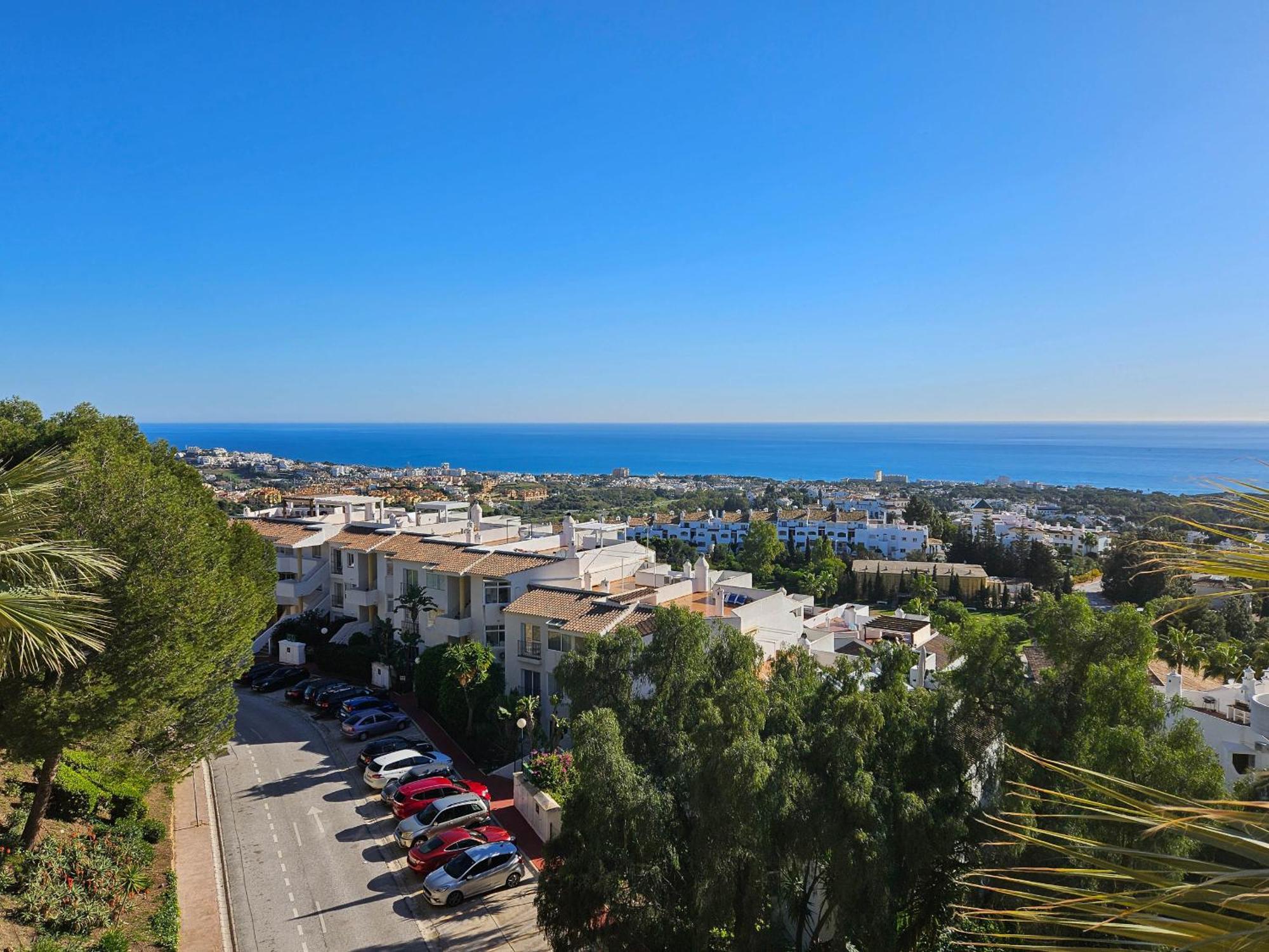 3 Bedroom Penthouse Apartment In Calahonda MIJAS COSTA Εξωτερικό φωτογραφία