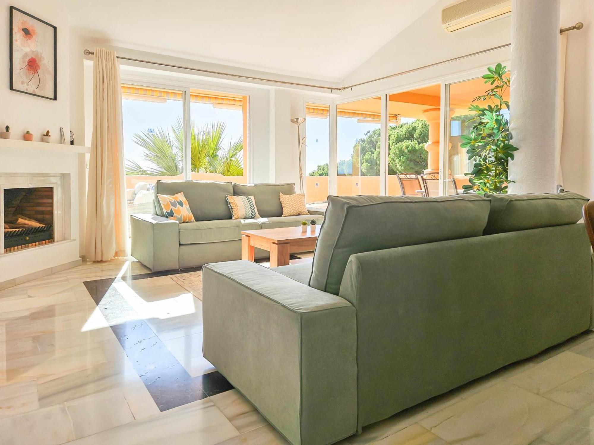 3 Bedroom Penthouse Apartment In Calahonda MIJAS COSTA Εξωτερικό φωτογραφία